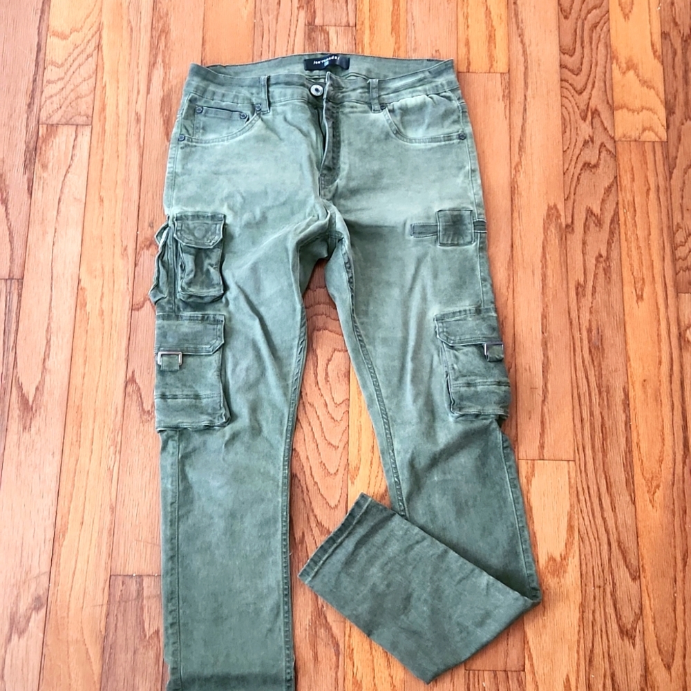 COPY - Distressed skinny cargo for men. Serenede brand OLEA. Unique color. Like…
